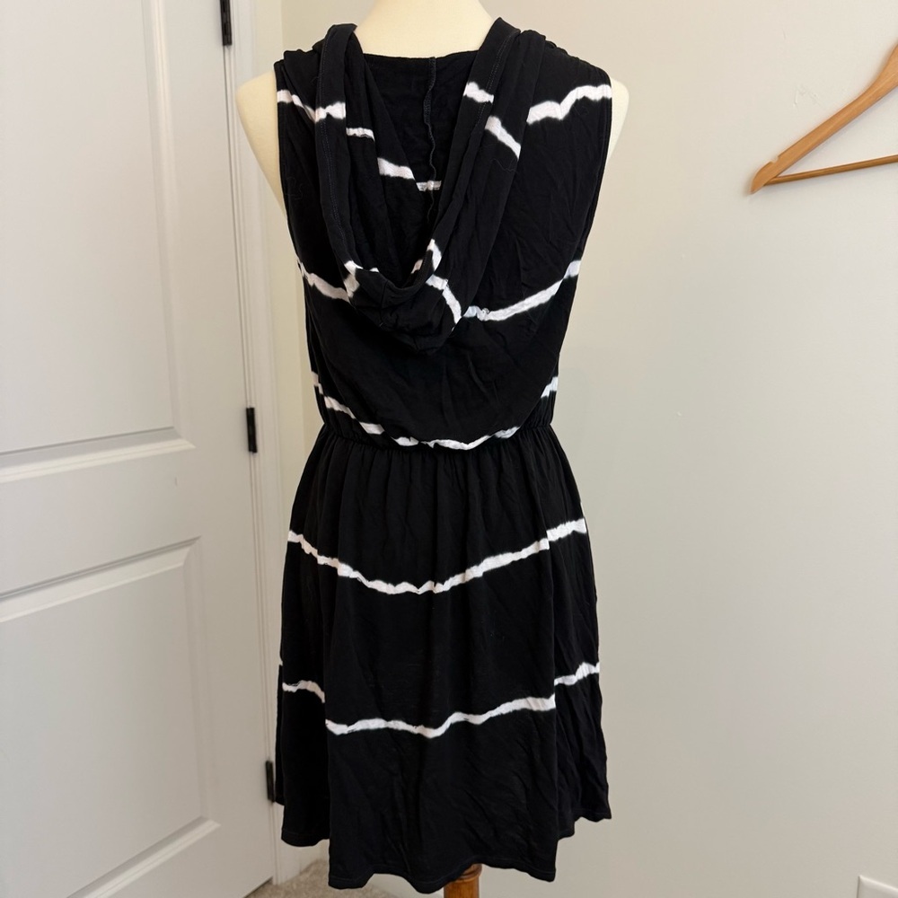 Boston Proper Black Tie Dye Sleeveless Coverup Size Small - Picture 5 of 8